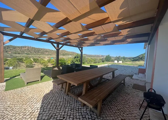 Quinta With Orange And Lemon Trees