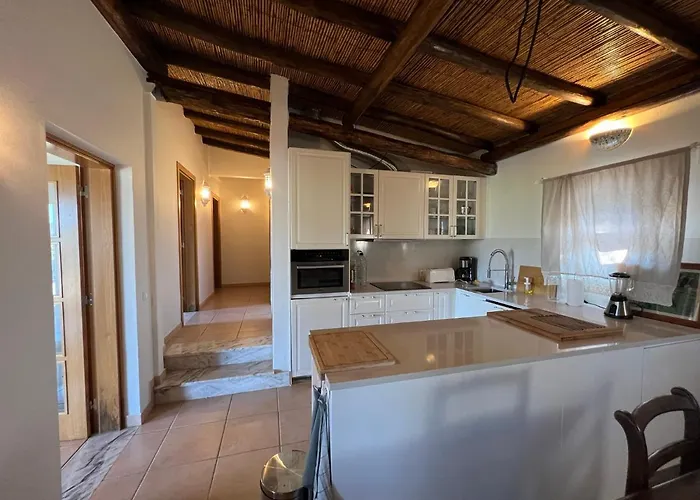 Quinta With Orange And Lemon Trees Semesterbostad