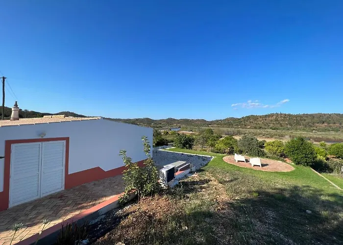 Semesterbostad Quinta With Orange And Lemon Trees
