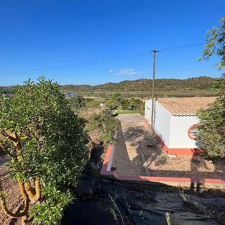 Дом отдыха Quinta With Orange And Lemon Trees