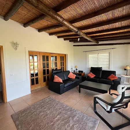 Quinta With Orange And Lemon Trees Силвеш