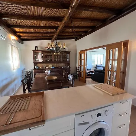 Quinta With Orange And Lemon Trees Ferienhaus